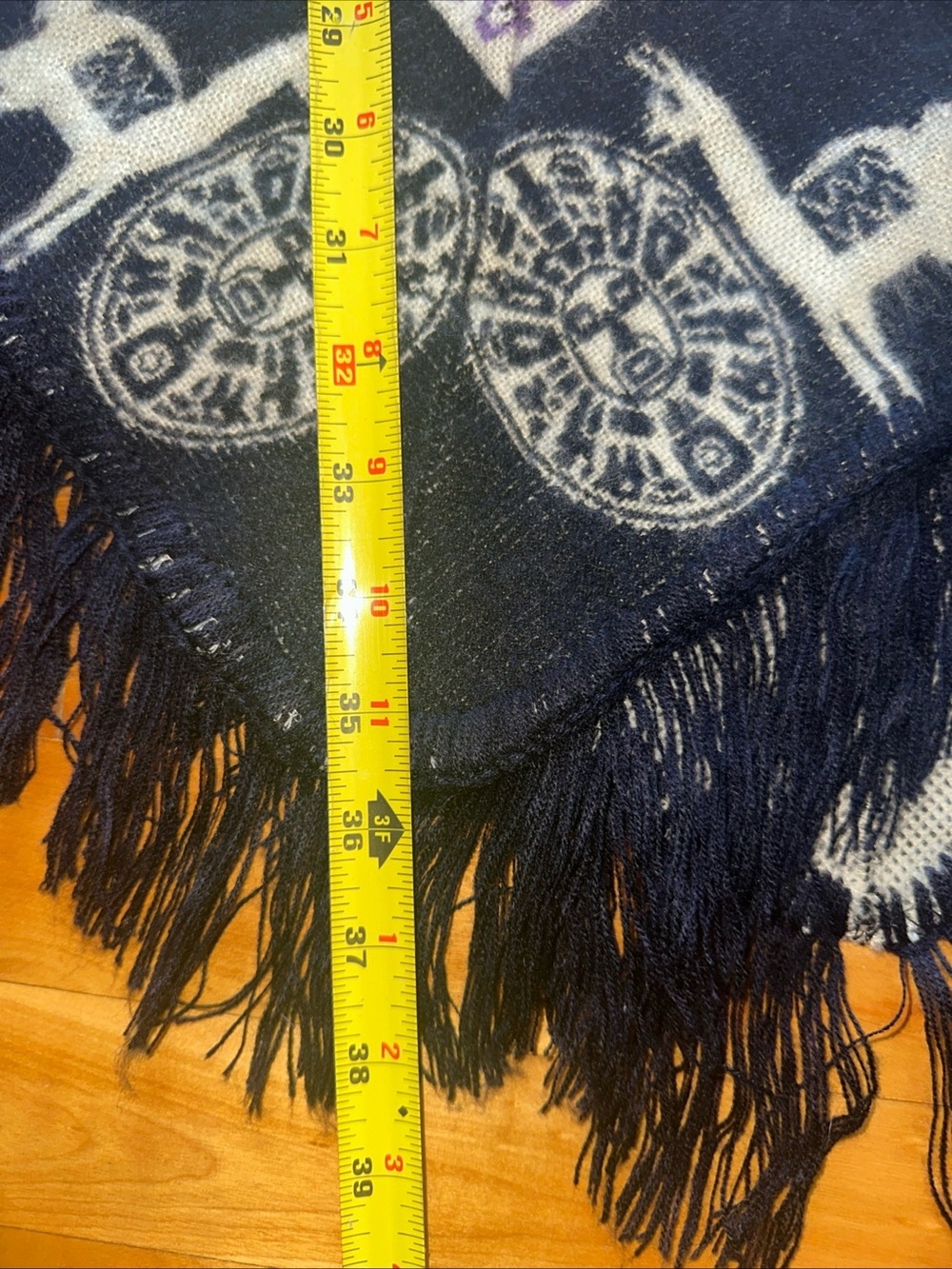 Hooded Llama Alpaca Print Poncho Cape Fringe Southwestern Boho One Size - Picture 10 of 10